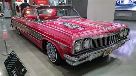 Jul 24, 2015 · This weekend, an estimated 3,000 people will gather in East L.A. to pay tribute to the greatest lowrider car of all time. Individual lowriders typically resist "best of"–type generalizations (it ... 